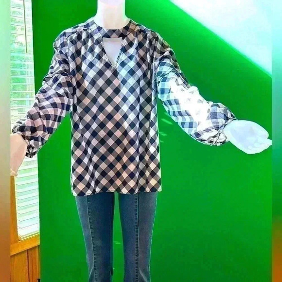 Crown & Ivy women’s gingham navy and white, size XL, bow in back - Picture 1 of 4